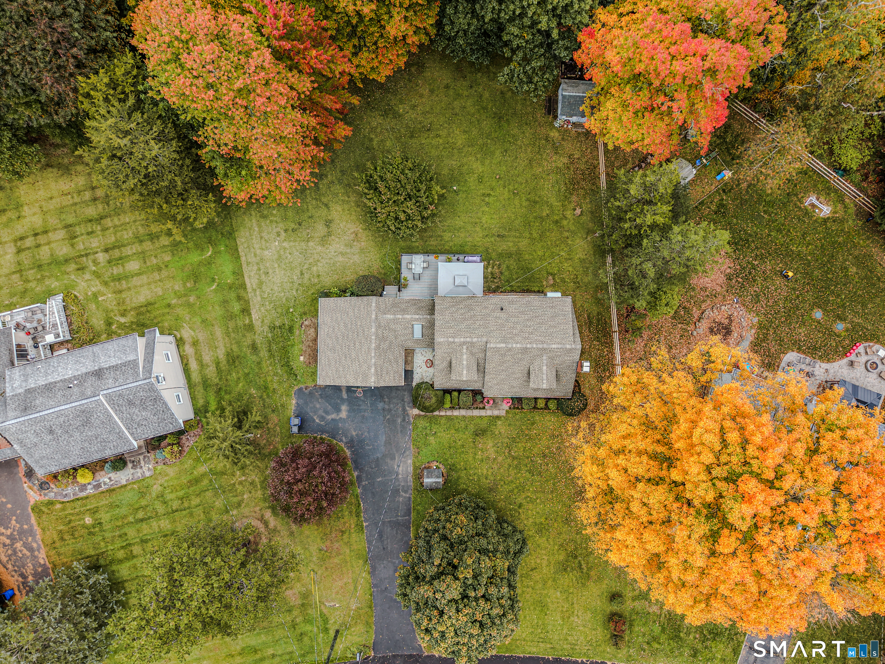 40 Wynding Hills Road East Granby CT 06026