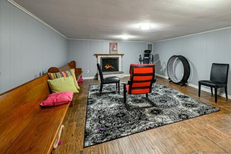 48 Meadow Wood Road Branford CT 06405