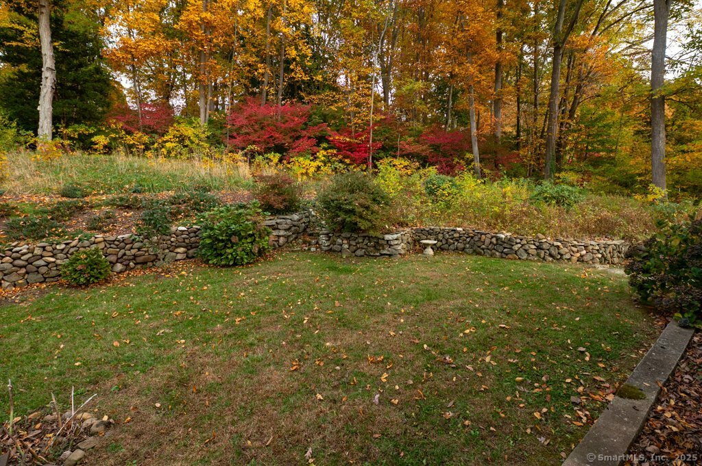 48 Meadow Wood Road Branford CT 06405