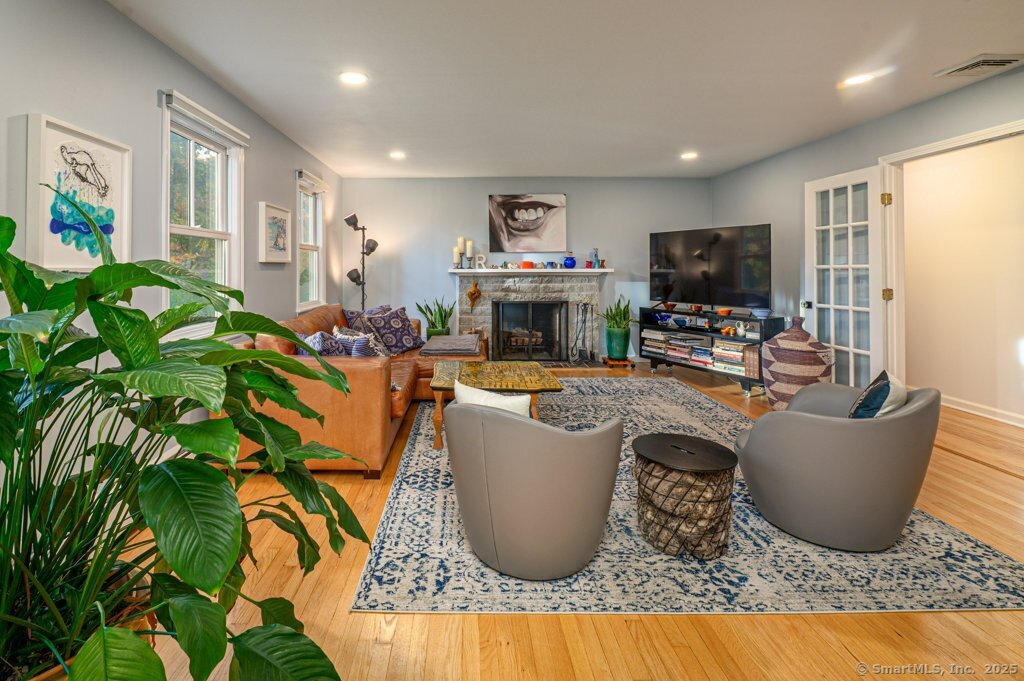 48 Meadow Wood Road Branford CT 06405