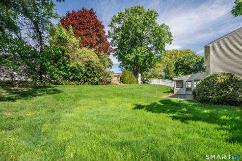 152 West Ridge Drive West Hartford CT 06117
