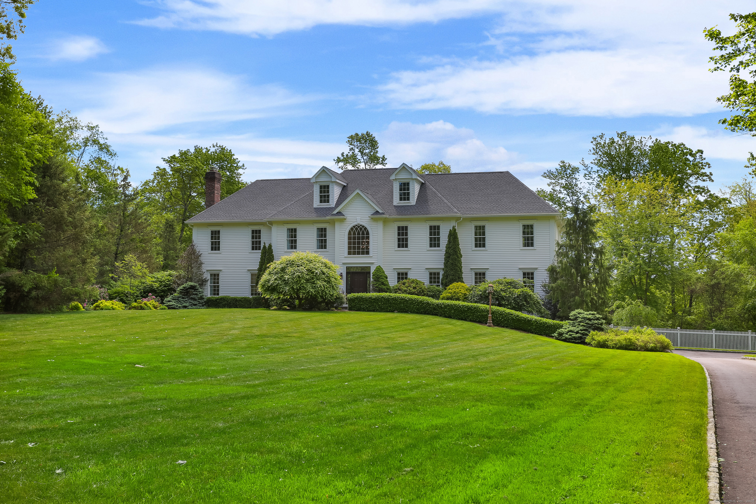 10 Easton Heights Lane Easton CT 06612