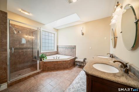 29 Arvida Road Wolcott CT 06716