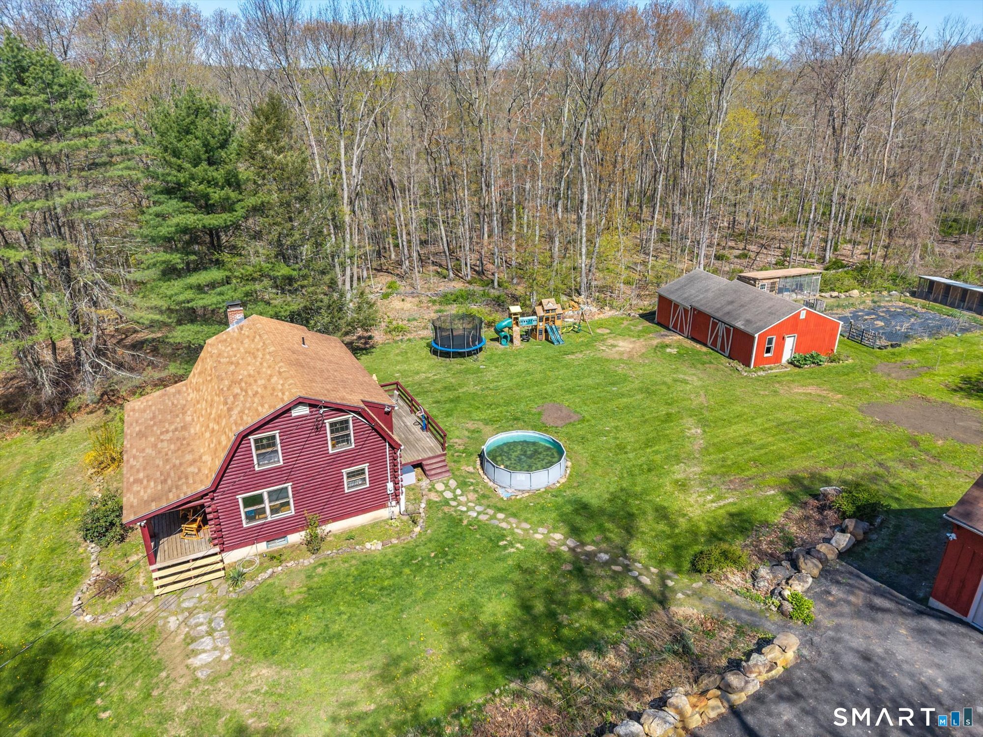 88 Daleville School Road Willington CT 06279