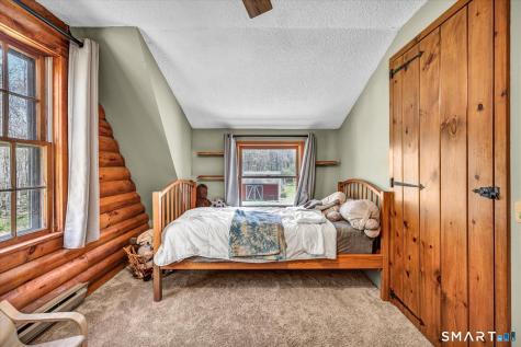 88 Daleville School Road Willington CT 06279