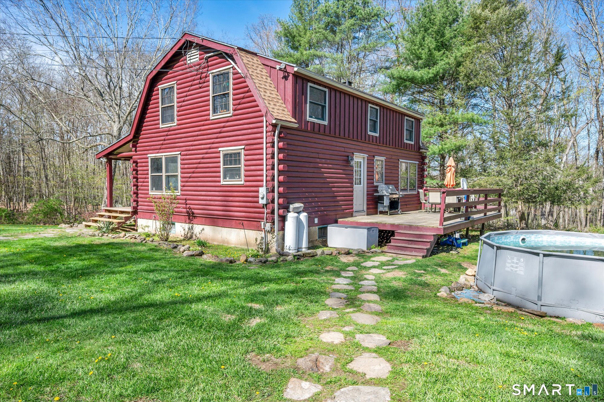 88 Daleville School Road Willington CT 06279