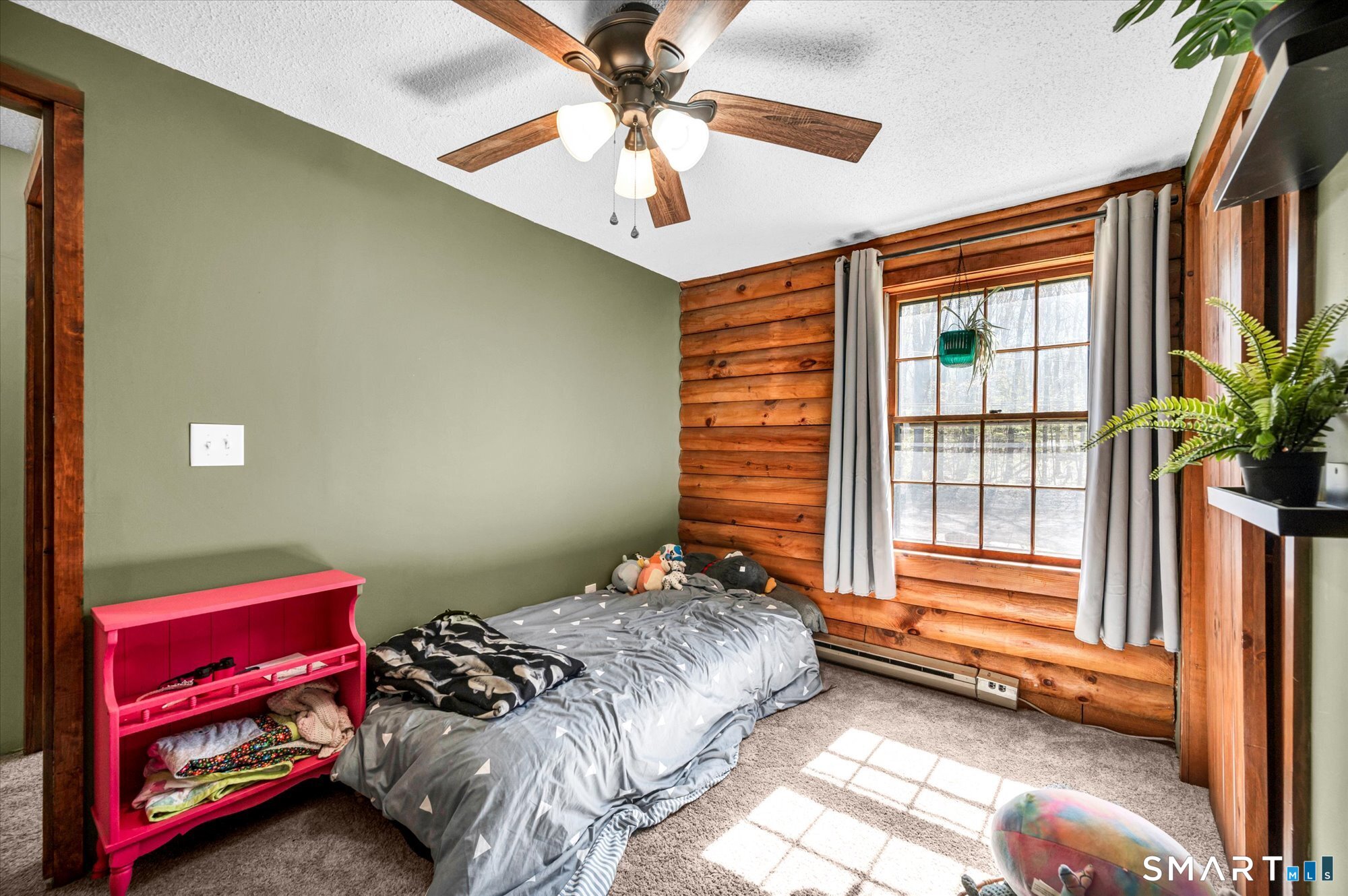 88 Daleville School Road Willington CT 06279