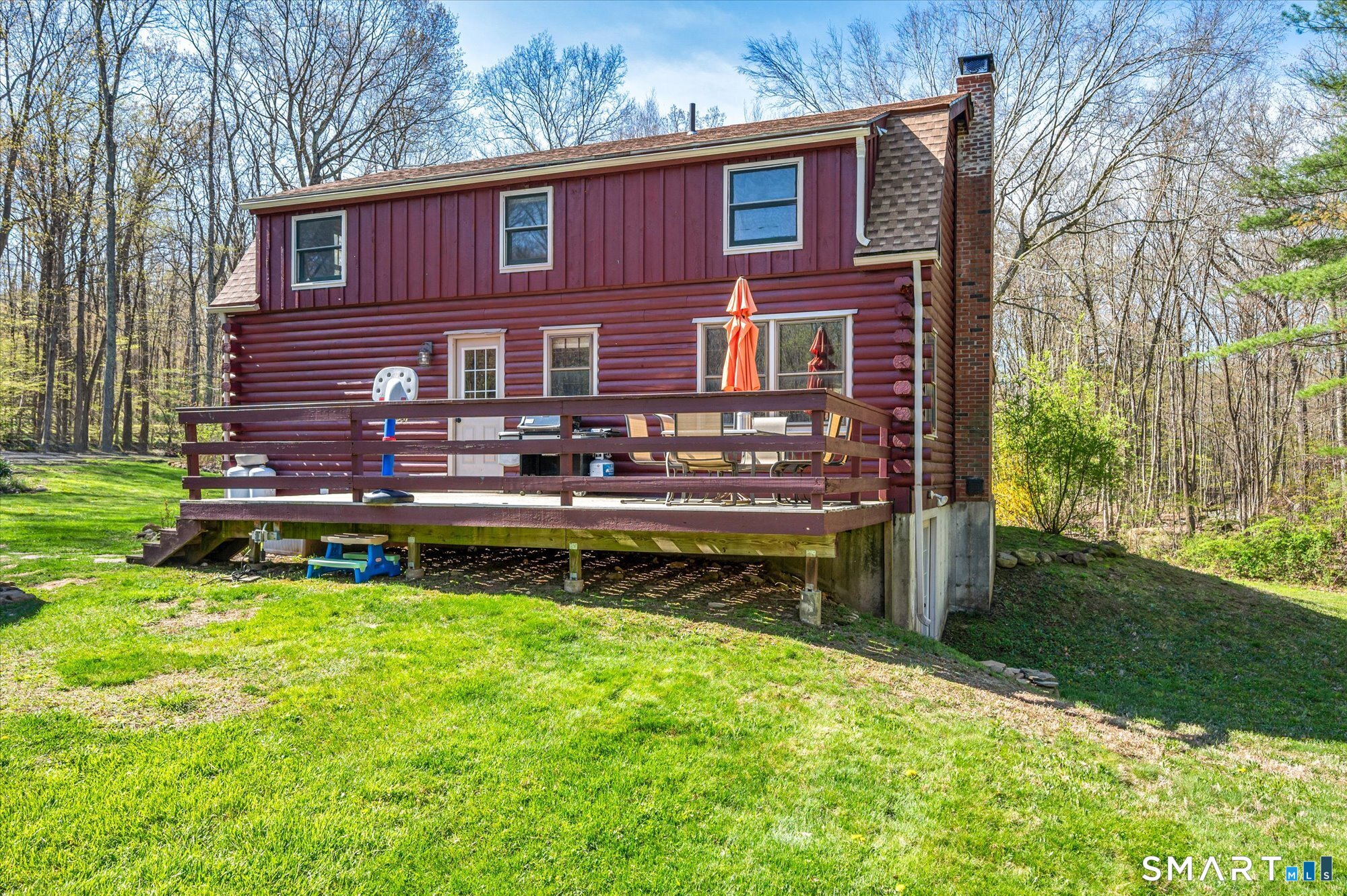 88 Daleville School Road Willington CT 06279