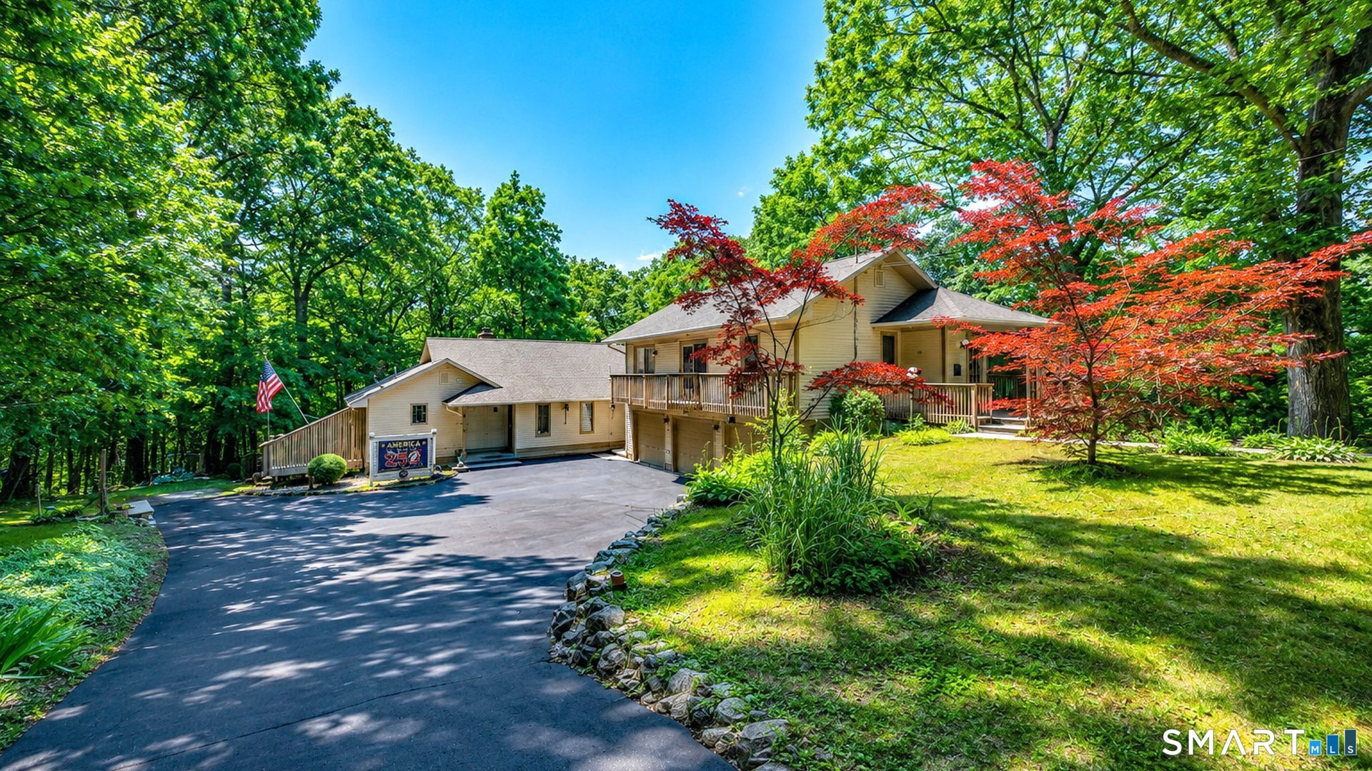 42 Cedar Lane Oxford CT 06478