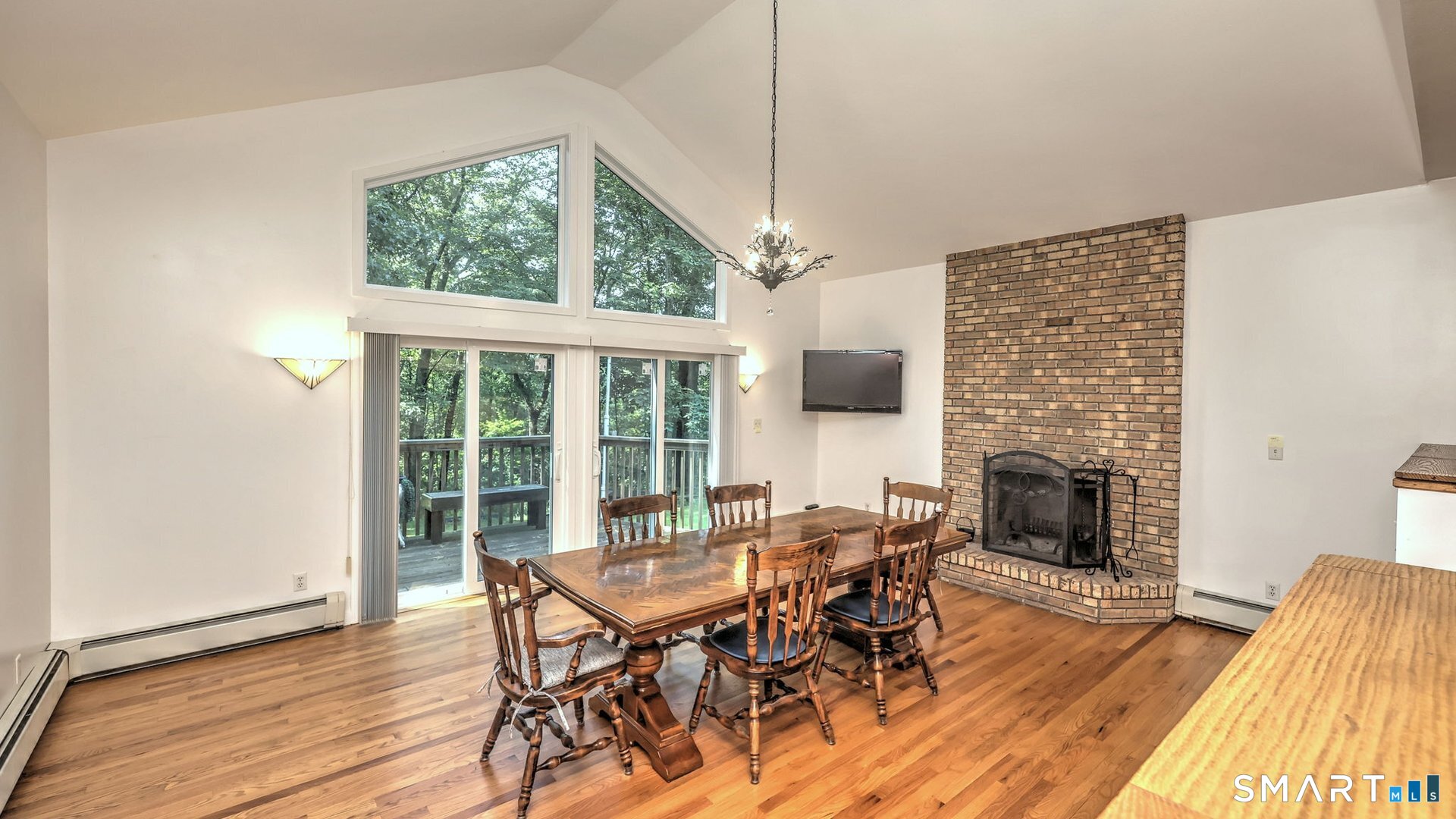 42 Cedar Lane Oxford CT 06478