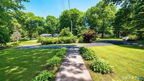 42 Cedar Lane Oxford CT 06478