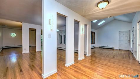 42 Cedar Lane Oxford CT 06478