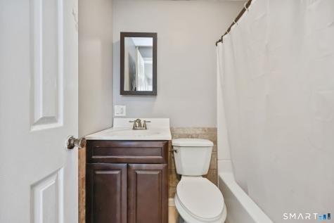 5 Sanford Place Stratford CT 06615