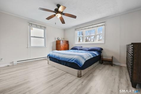 5 Sanford Place Stratford CT 06615