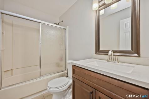 5 Sanford Place Stratford CT 06615