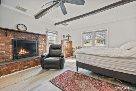 5 Sanford Place Stratford CT 06615