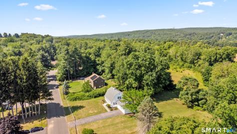24 Maple Edge Drive Bloomfield CT 06002