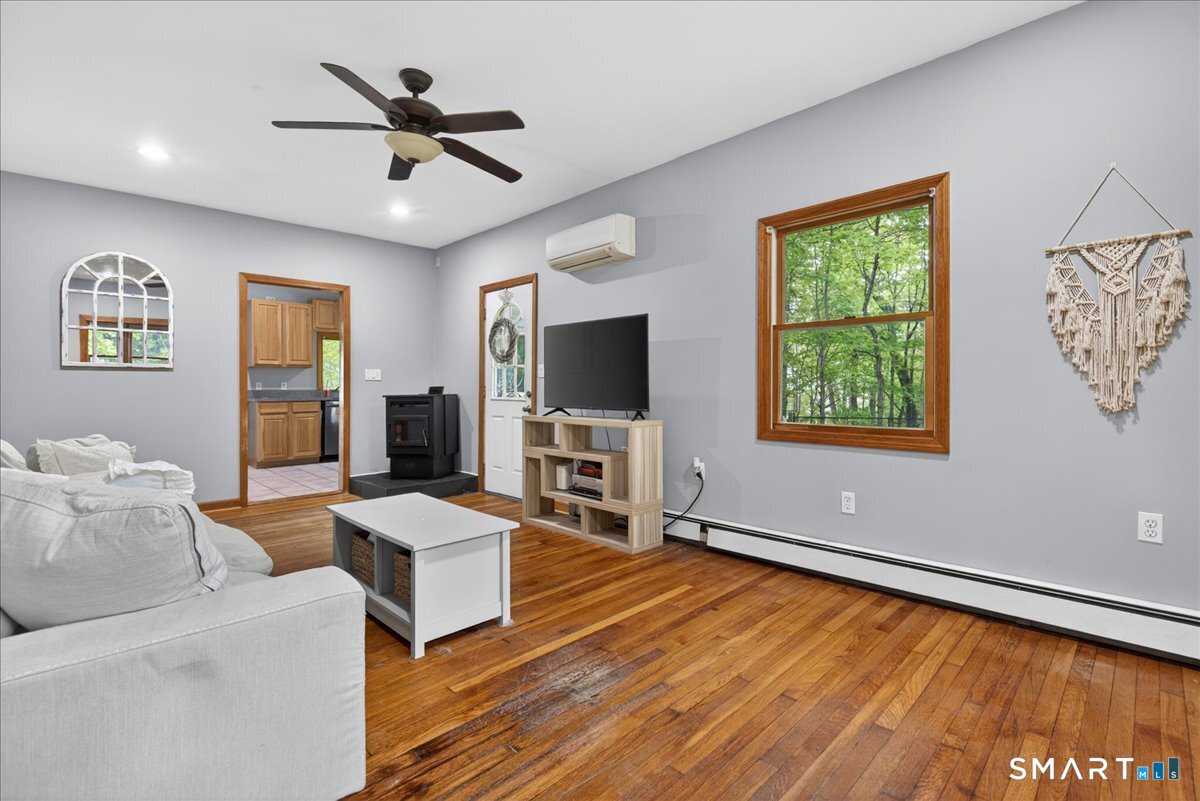 145 Liberty Street Clinton CT 06413