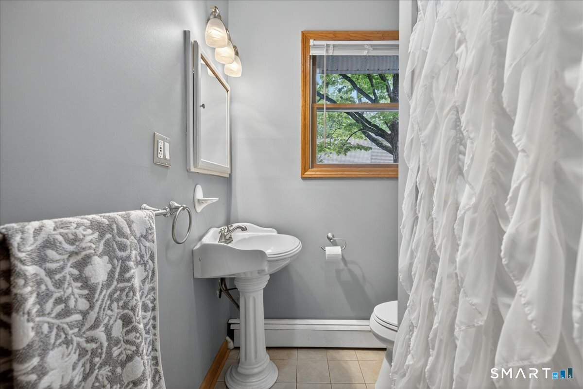 145 Liberty Street Clinton CT 06413