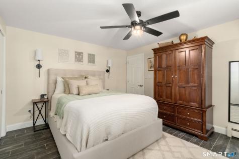 31 Cowan Street Suffield CT 06078