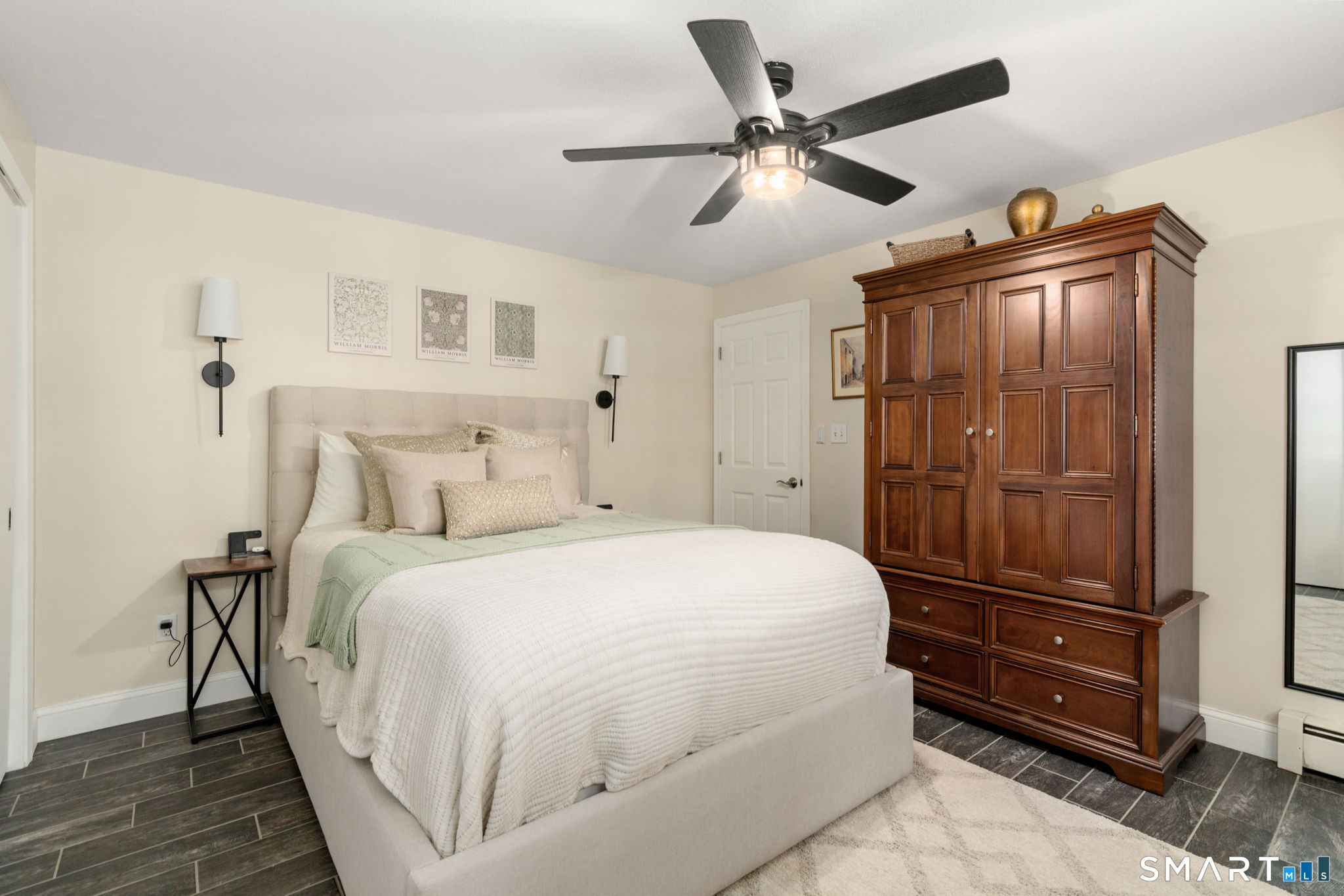 31 Cowan Street Suffield CT 06078