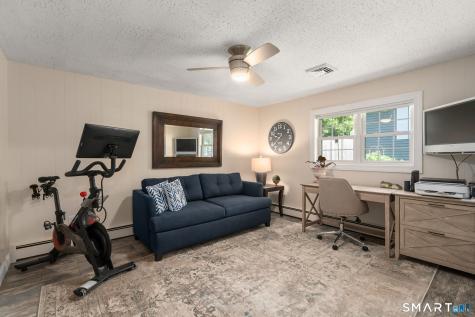 31 Cowan Street Suffield CT 06078