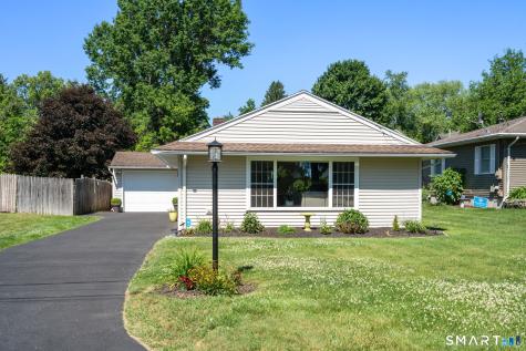 31 Cowan Street Suffield CT 06078