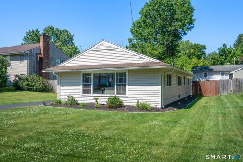 31 Cowan Street Suffield CT 06078