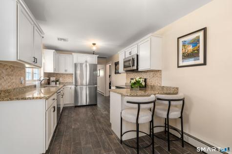 31 Cowan Street Suffield CT 06078