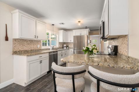 31 Cowan Street Suffield CT 06078
