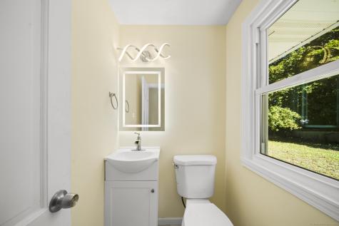 20 Rosina Road Hamden CT 06514