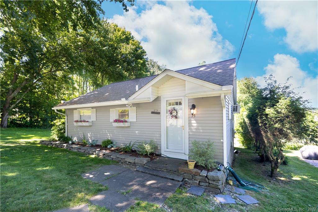25 Overlook Drive East Haddam CT 06423