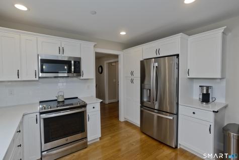 86 Commons Crossing Windsor CT 06095