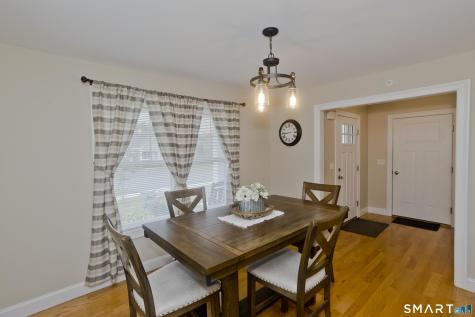 86 Commons Crossing Windsor CT 06095
