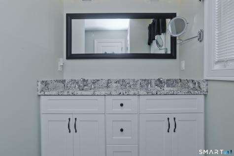 86 Commons Crossing Windsor CT 06095