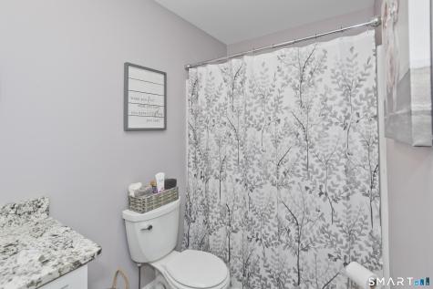 86 Commons Crossing Windsor CT 06095