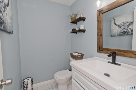 86 Commons Crossing Windsor CT 06095