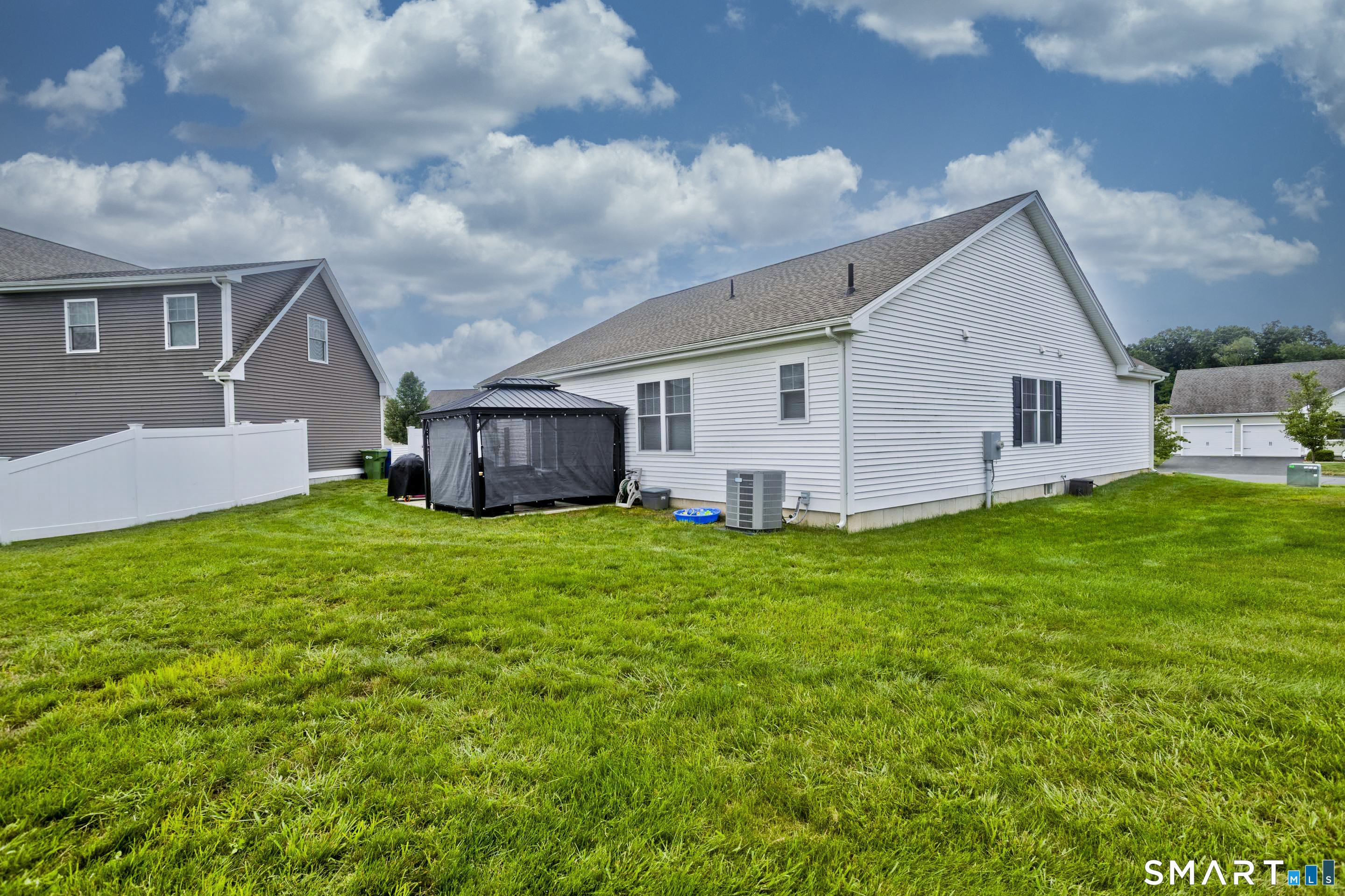 86 Commons Crossing Windsor CT 06095
