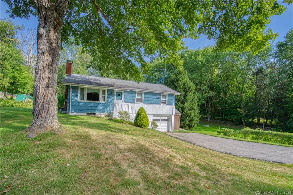21 Carolyn Drive Hebron CT 06248