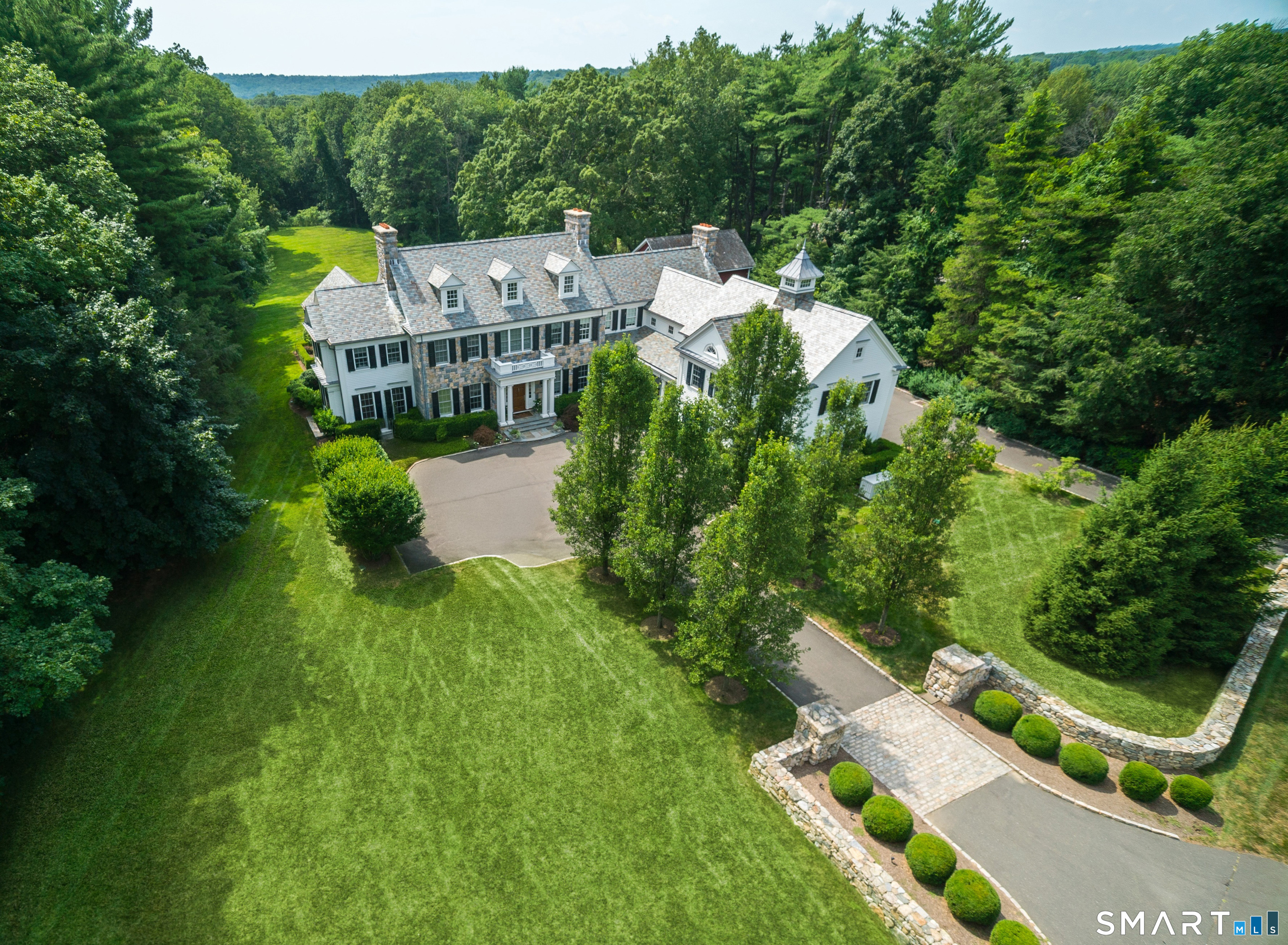 584 West Road New Canaan CT 06840