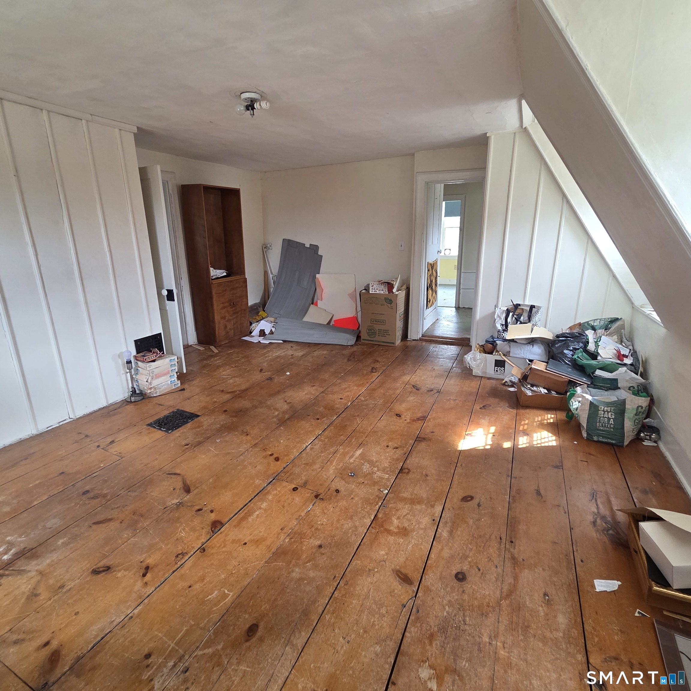 26 Plains Road Windham CT 06280