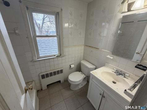 18 Lincoln Street East Hartford CT 06106
