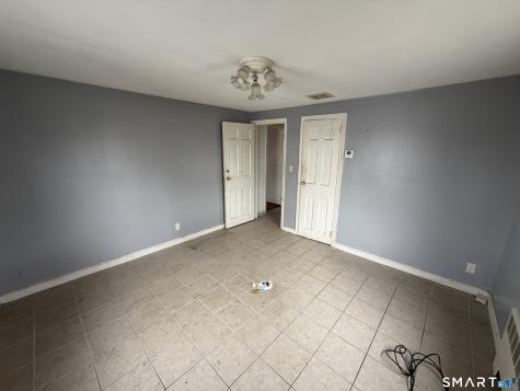 18 Lincoln Street East Hartford CT 06106