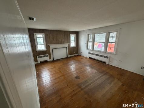 18 Lincoln Street East Hartford CT 06106