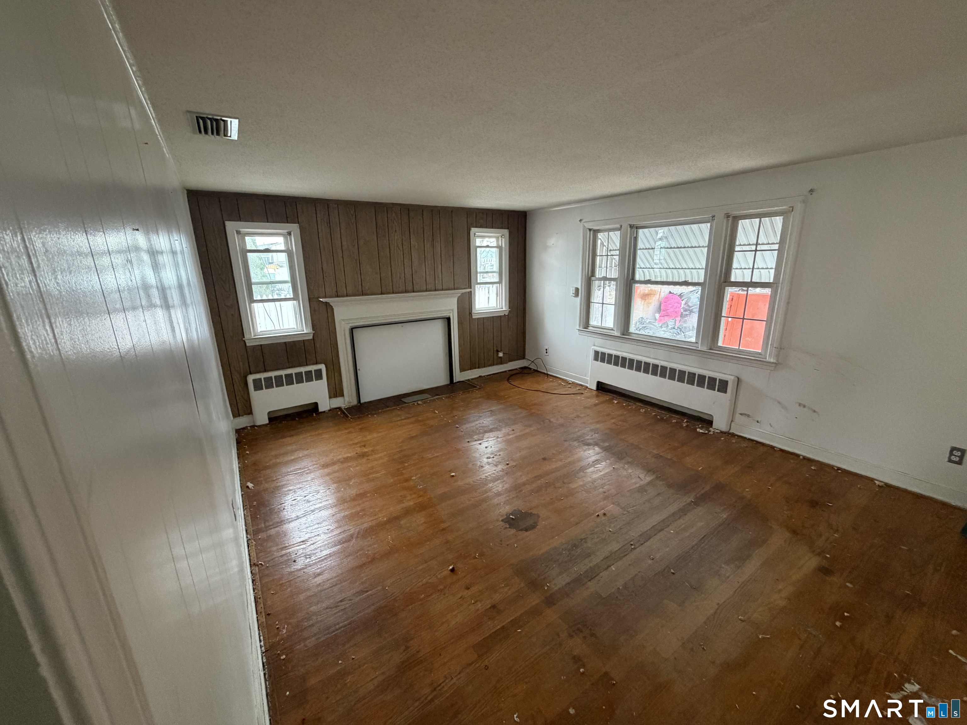 18 Lincoln Street East Hartford CT 06106