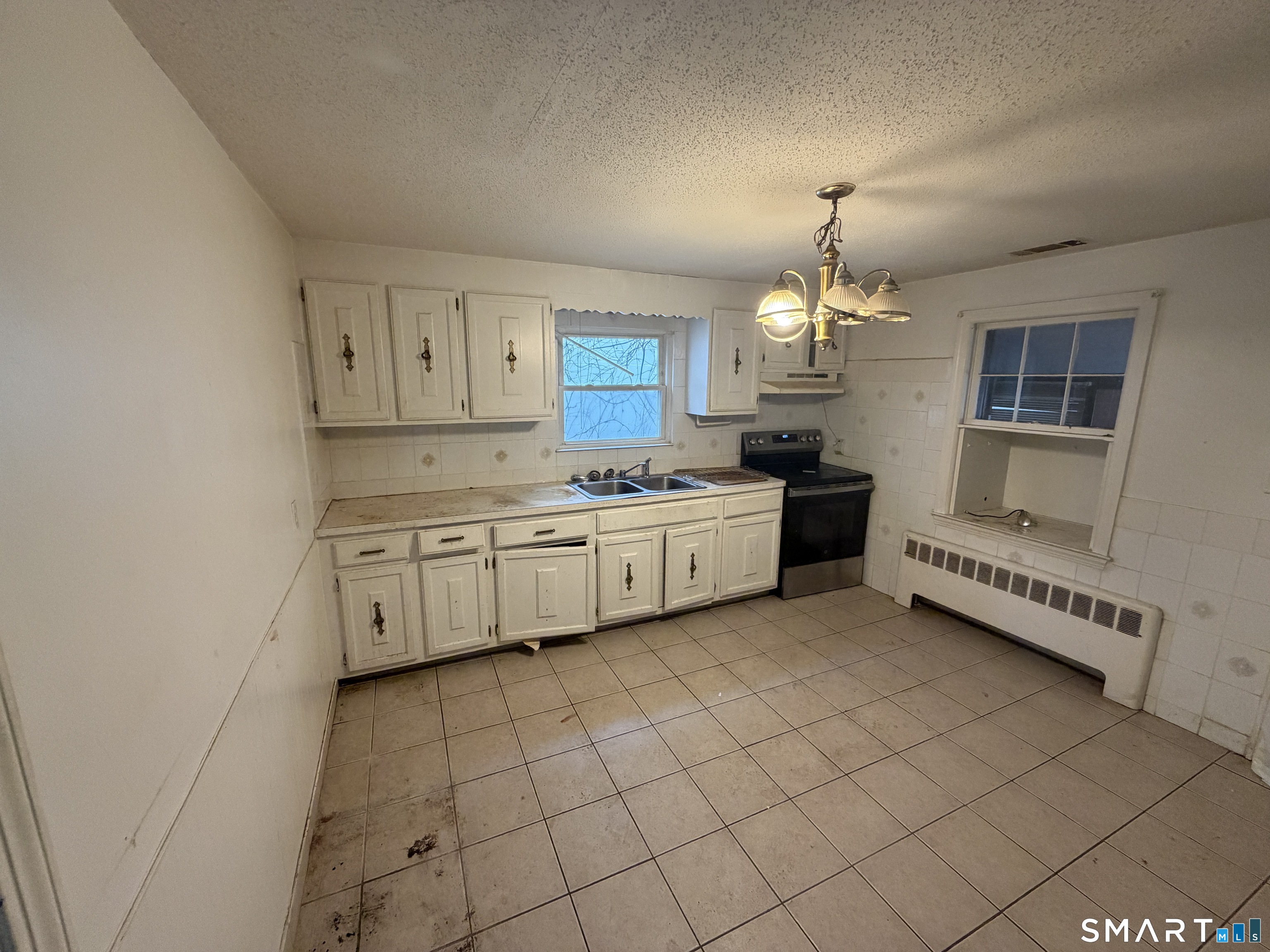 18 Lincoln Street East Hartford CT 06106