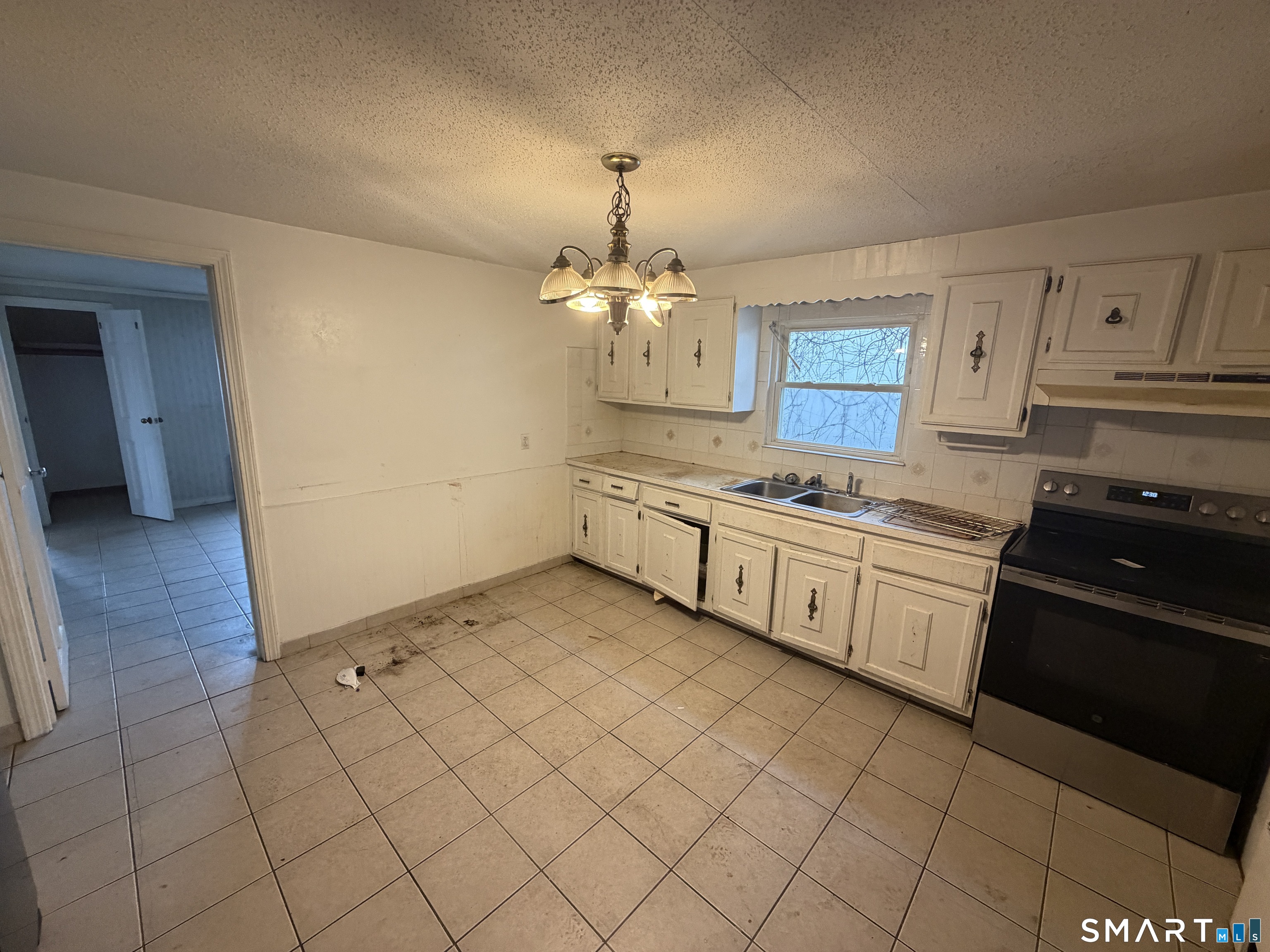 18 Lincoln Street East Hartford CT 06106