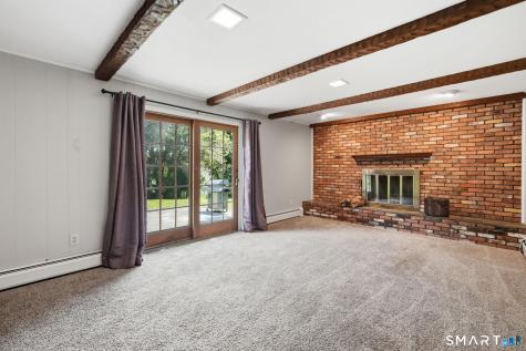 8 Lionel Drive Simsbury CT 06070