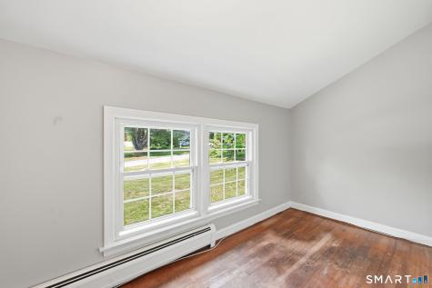 8 Lionel Drive Simsbury CT 06070