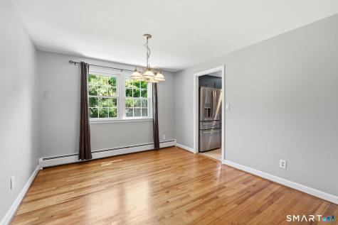 8 Lionel Drive Simsbury CT 06070